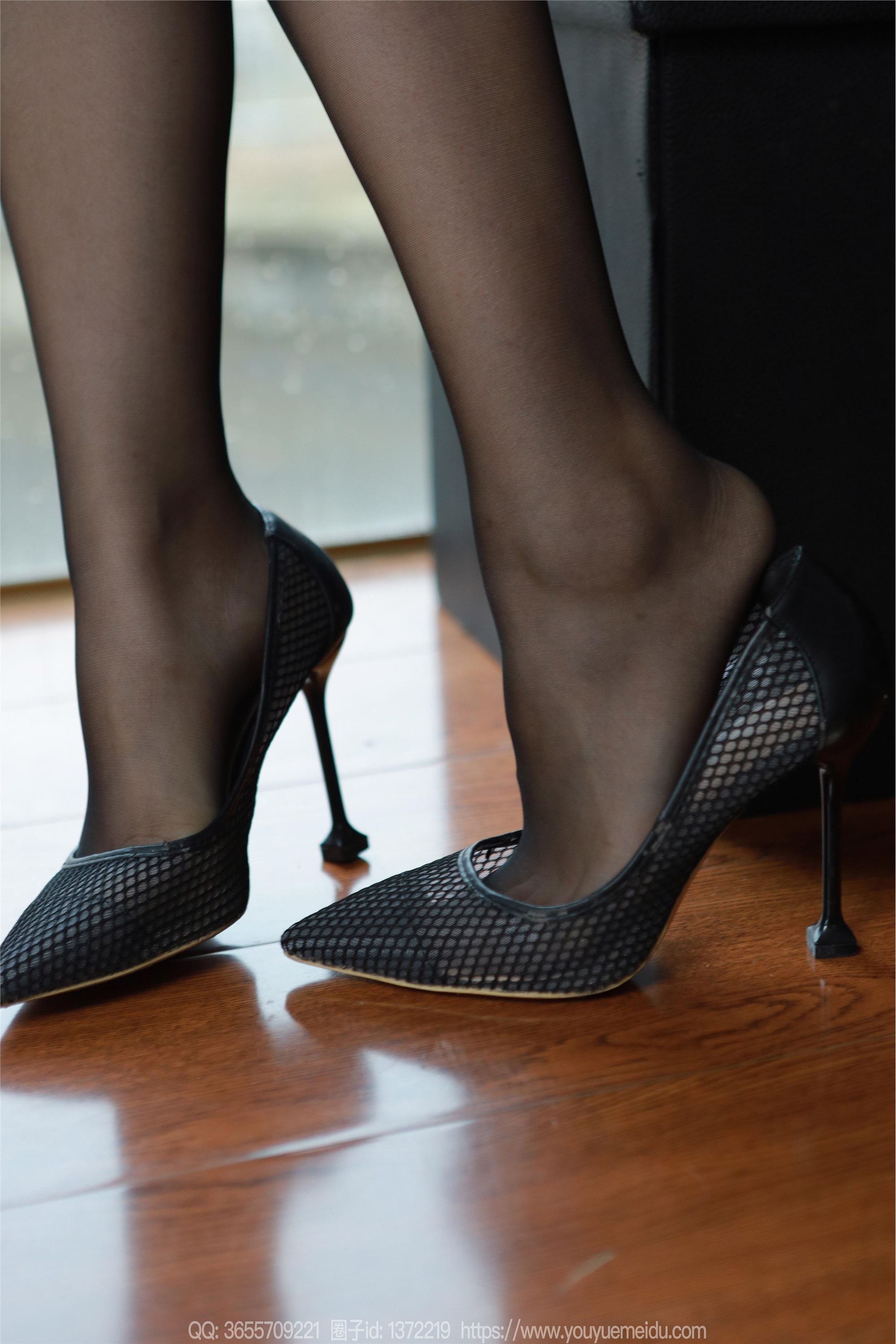 IESS异思趣向  2024.09.05 丝享家 1838 小婕《黑白职业装（上）》